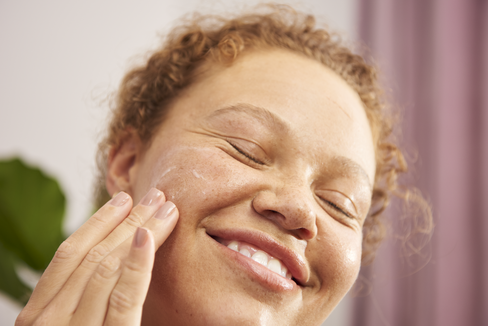 Nega obraza Nega obraza