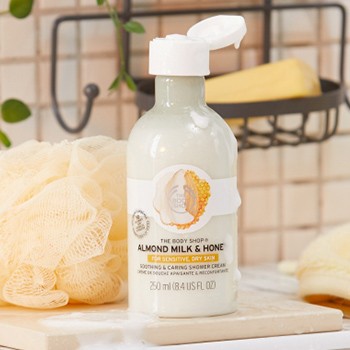 almond_milk___honey_calming___caring_shower_cream_250ml_5_inrslps420