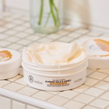 almond_milk___honey_soothing___restoring_body_butter_200ml_6_inrslps089