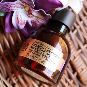 lavender_massage_oil_by_the_body_shop_1519094766_bee9e2bd
