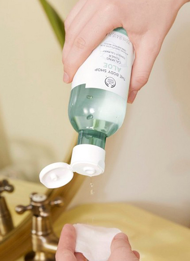 ALOE_CALMING_TONER_250ML_7_INRSAPS934