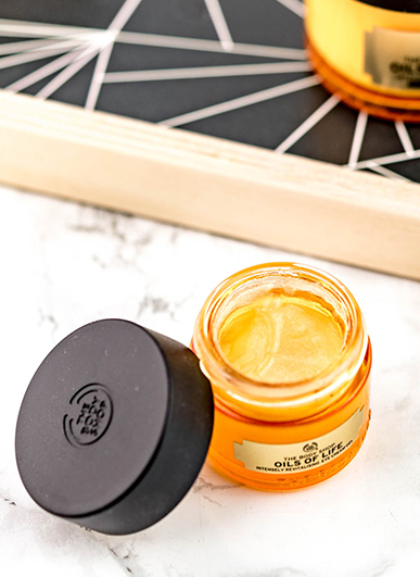 The-Body-Shop-Intensely-Revitalizing-Eye-Cream-Gel-Review-1-of-1