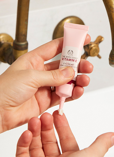 VITAMIN_E_EYE_CREAM_15ML_7_INRSLPS342