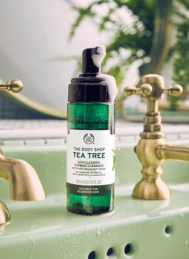 TEA_TREE_SKIN_CLEARING_FOAMING_CLEANSER_150ML_4_INRSLPS453